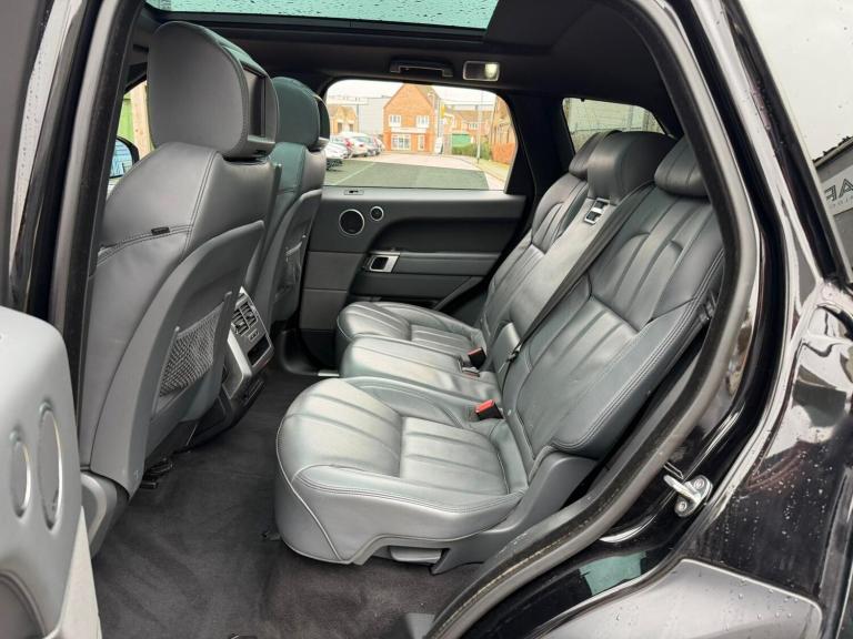 2015 Land Rover Range Rover Sport 3.0 SDV6 HSE 5dr Auto ESTATE DIESEL Automatic
