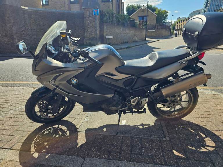 BMW F800GT motorcycle 