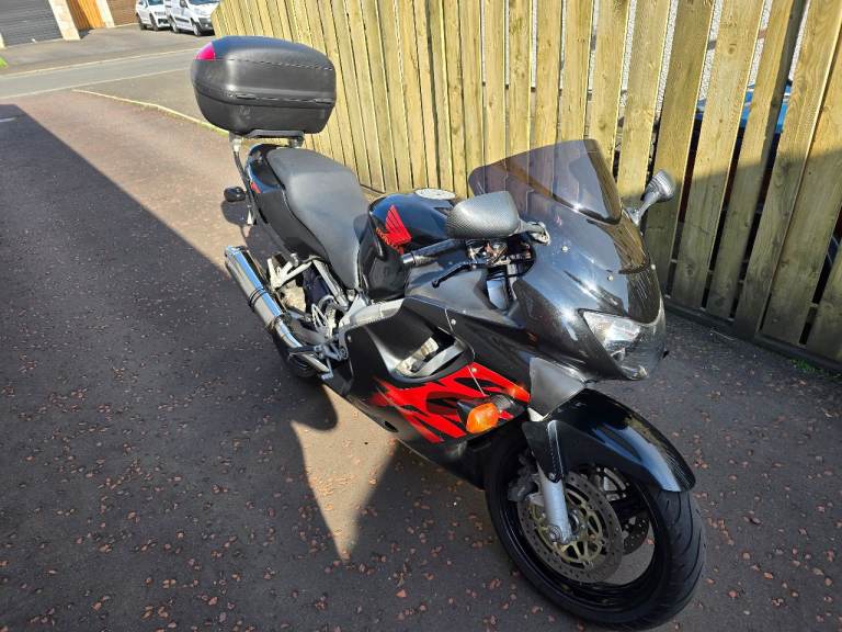 Honda, CBR, 2001, 599 (cc)