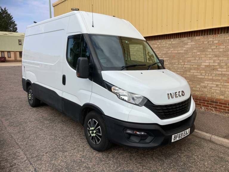 2019 Iveco Daily 2.3D HPI 12V 35S 3520 Panel Van 5dr Diesel Manual MWB H1 Euro