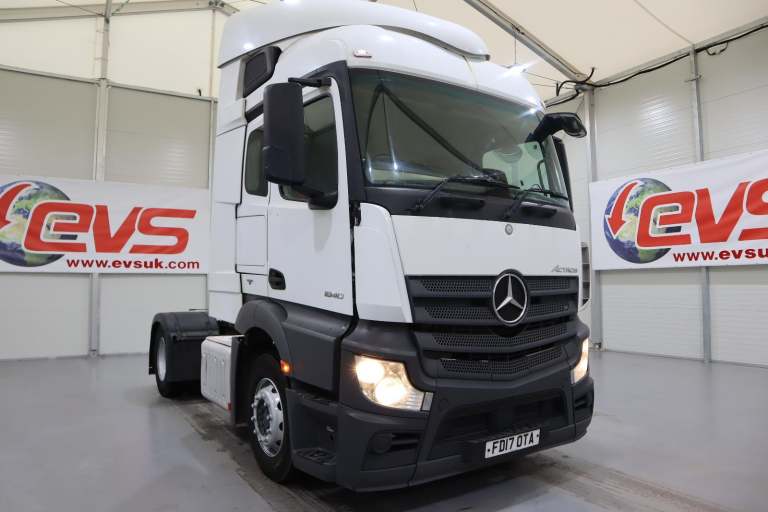 2017 (17 PLATE) Mercedes Benz ACTROS 1840 4x2 Euro 6 Tractor Units