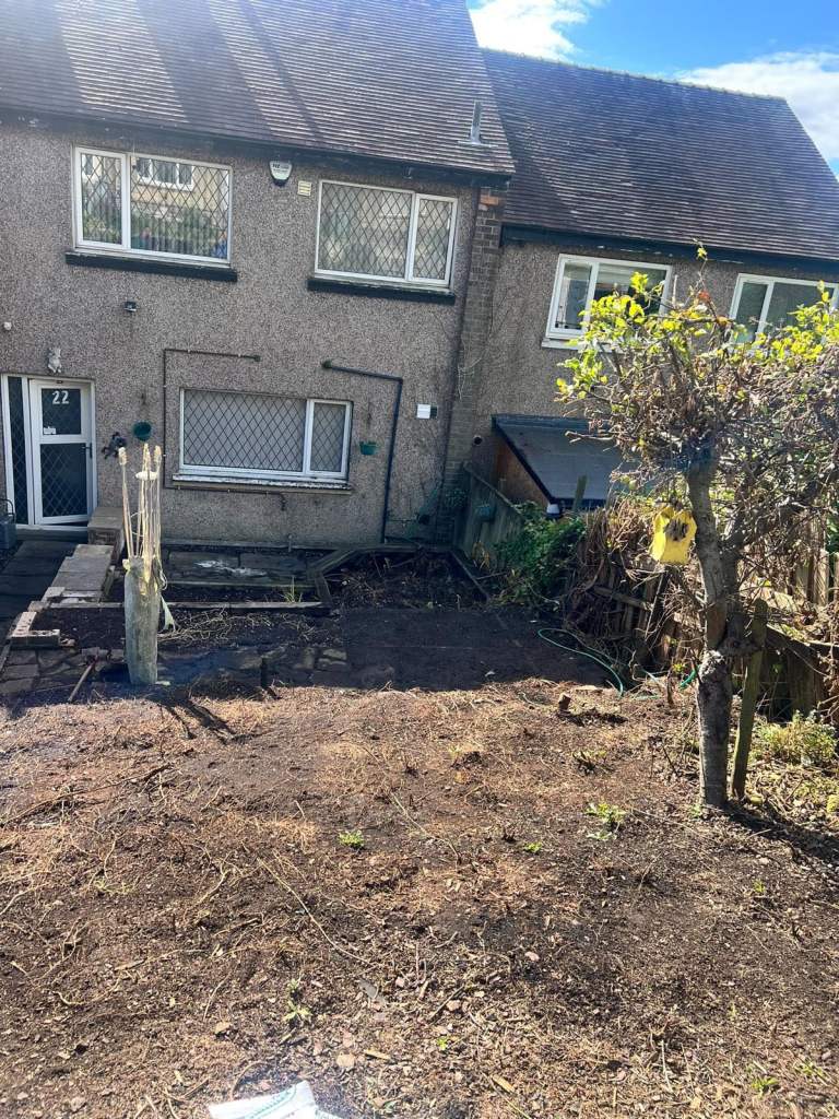 3 BEDROOM UNFURNISHED HOUSE FOR RENT - ALLERTON BD15
