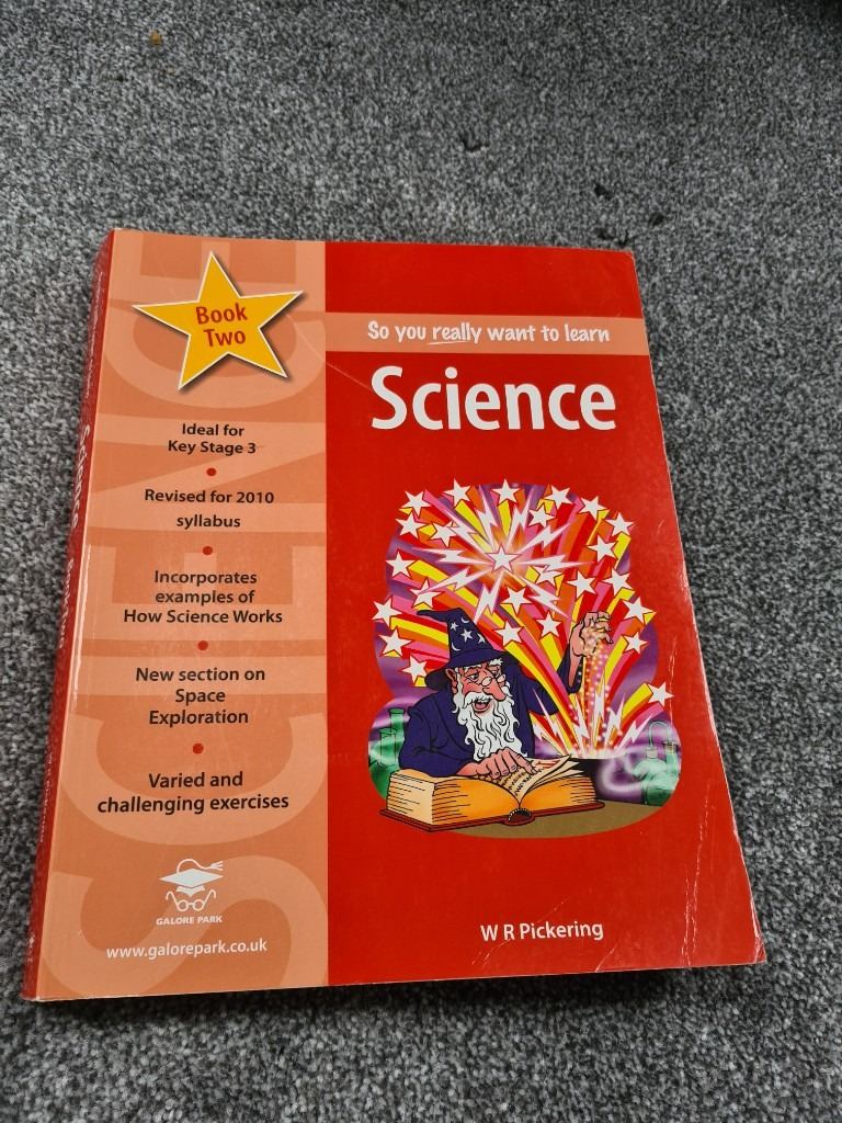 GCSE, KS3, Years 7, 8 & 9 books. In excellent condition inside, no markings