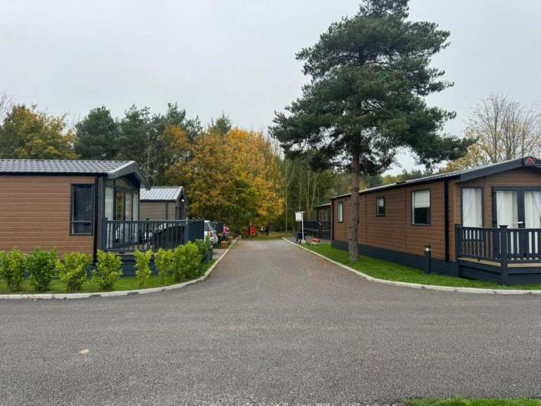Atlas Chorus in North Lincolnshire  - Lodge / Caravan 