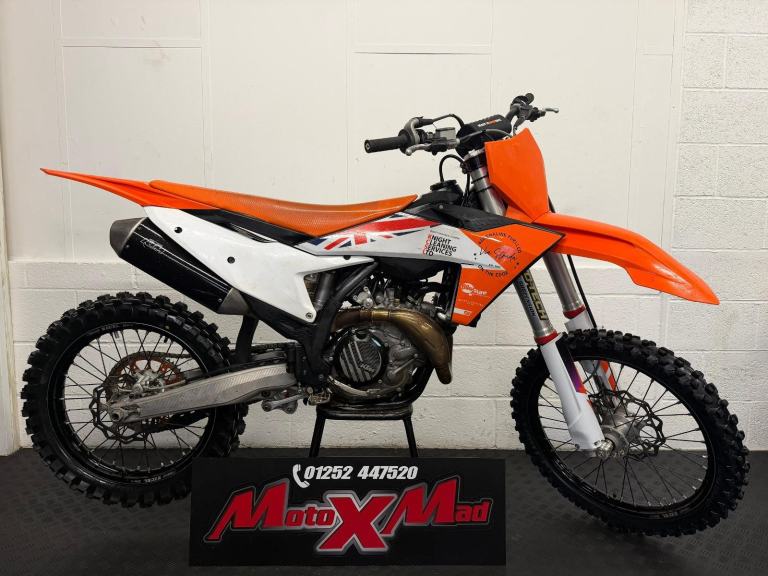 2024 KTM SXF 450 NEW PISTON Fantastic condition motocross bike