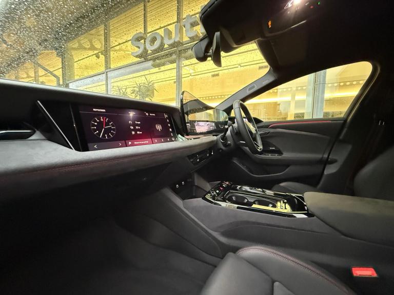 2025 Audi A6 370kW S6 Quattro 100kWh Launch Edition 5dr Auto ESTATE ELECTRIC Automatic