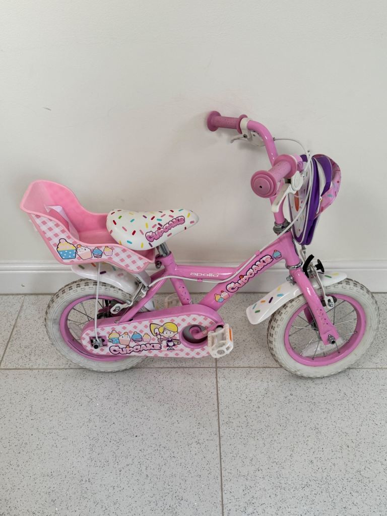 Apollo Cupcake Junior Frame, 12” Wheels, White/Pink Sprinkles Kids Bike (RRP:£100) 
