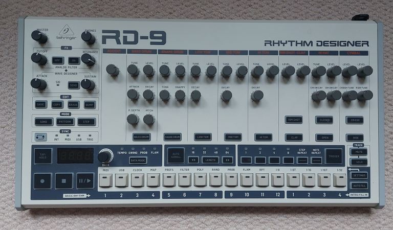 Behringer RD-9 Rhythm Designer Drum Machine – As Good As New