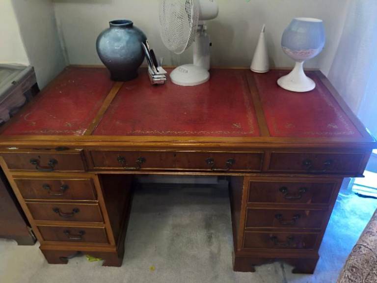 Solid wood antique desk with drawers
