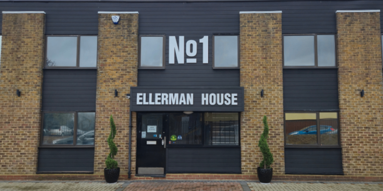 PROFESSIONAL OFFICE SPACE AVAILABLE in EN3 , ENFIELD
