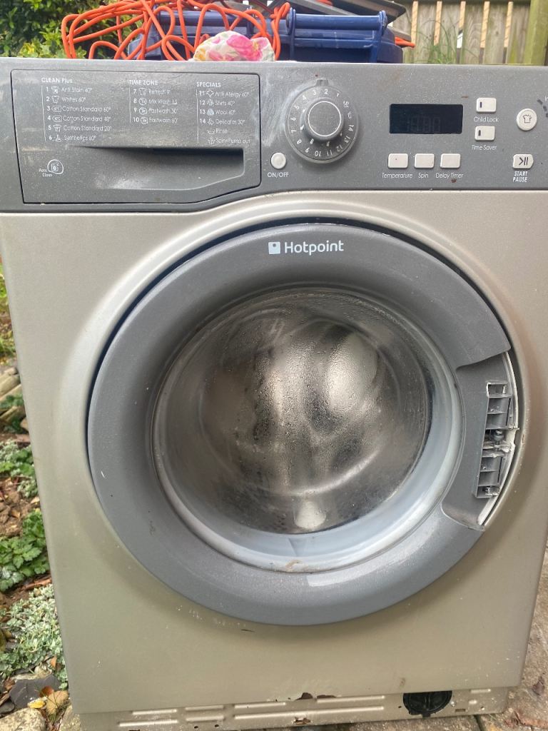 Hotpoint Washing Machine - Silver, Fair Condition