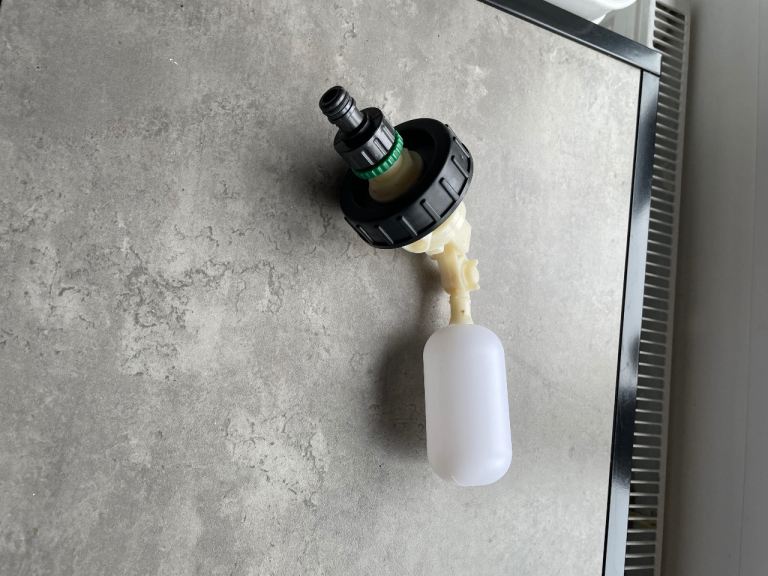Fresh water barrel float