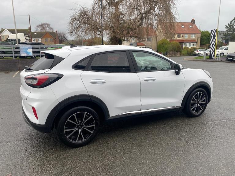 2023 Ford Puma 1.0 EcoBoost Hybrid mHEV Titanium 5dr Hatchback Petrol Manual