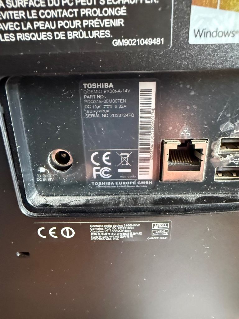 Toshiba All-in-One Desktop PC – 23’’. Parts only. Good Condition