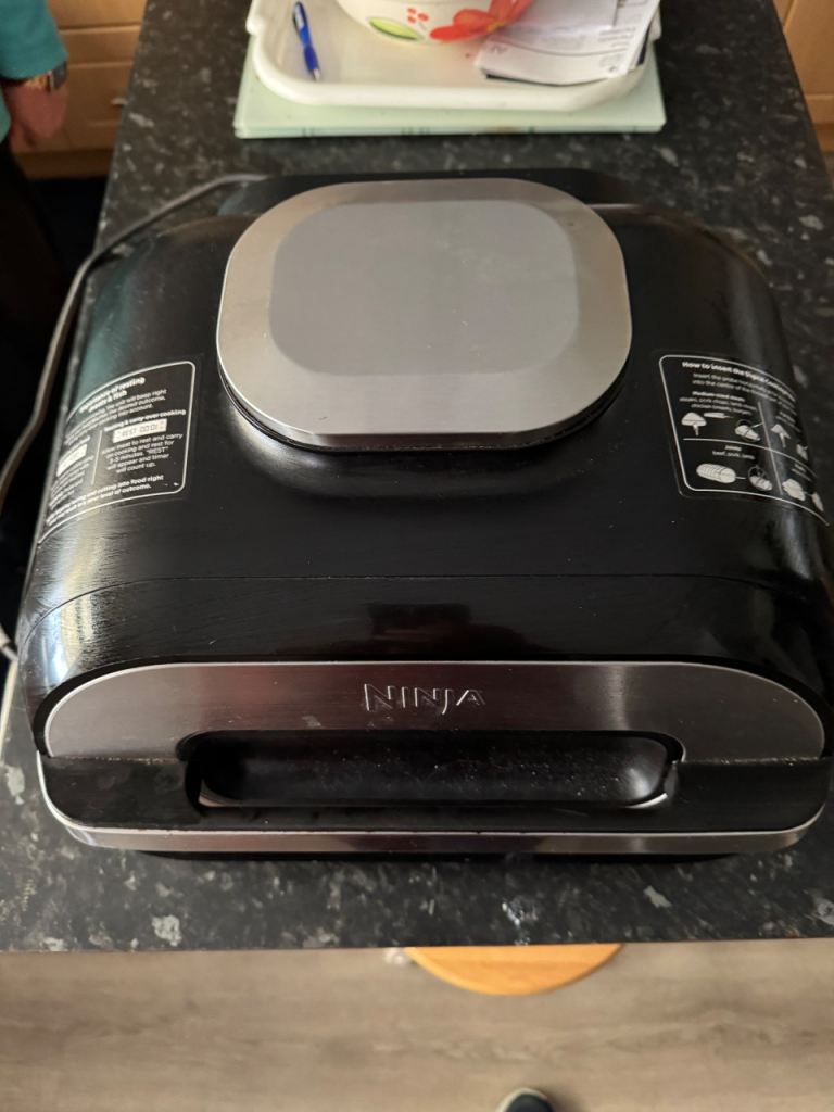Ninja Foodi Max health grill and air fryer