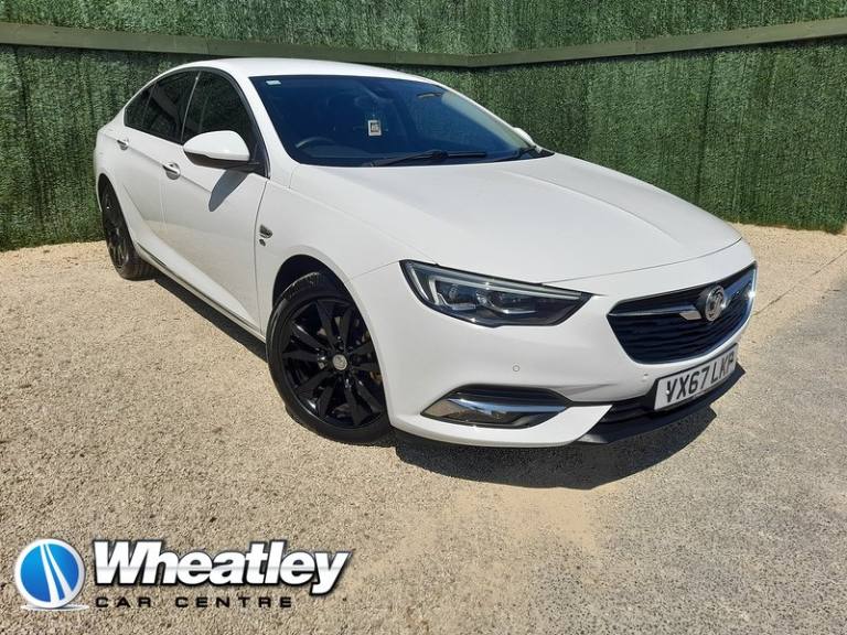 2017 Vauxhall Insignia Turbo D BlueInjection Elite Nav Hatchback Diesel Automatic