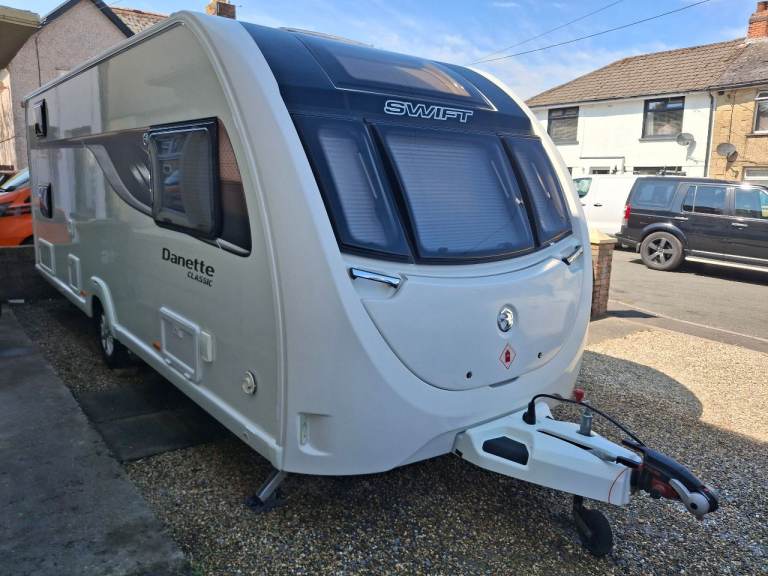 2018 Swift Danette Classic 6 Berth Dealer Special- Immaculate Overall Condition 