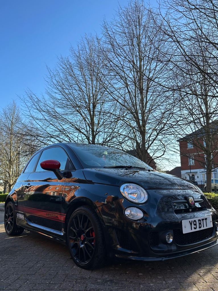 Abarth, 595 YAMAHA FACTORY RACING, Hatchback, 2015, 1368 (cc), 3 doors
