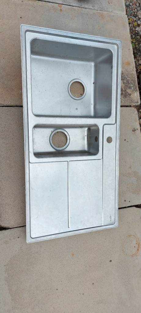 Stainless Steel Kitchen Sink