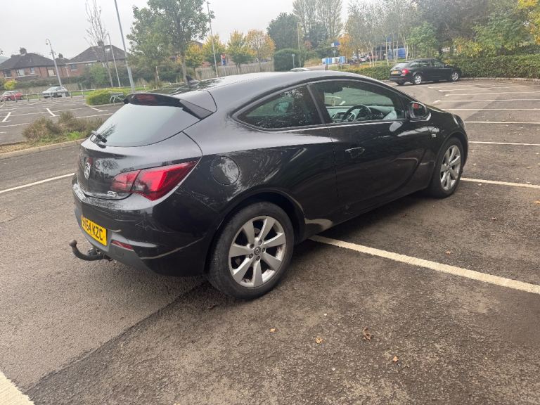 Vauxhall, GTC, Hatchback, 2015, Manual, 1956 (cc), 3 doors