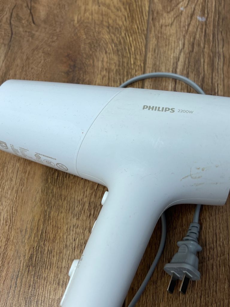 Philips hair dryer 