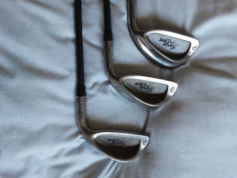 TIGER SHARK ATTACK 8/9/PW IRONS on PRO ATTACK ALDILA GRAPHITE SHAFTS