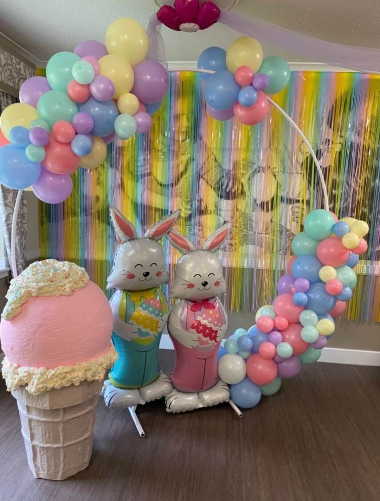 Balloon Displays for all occasions large or small to suit your needs