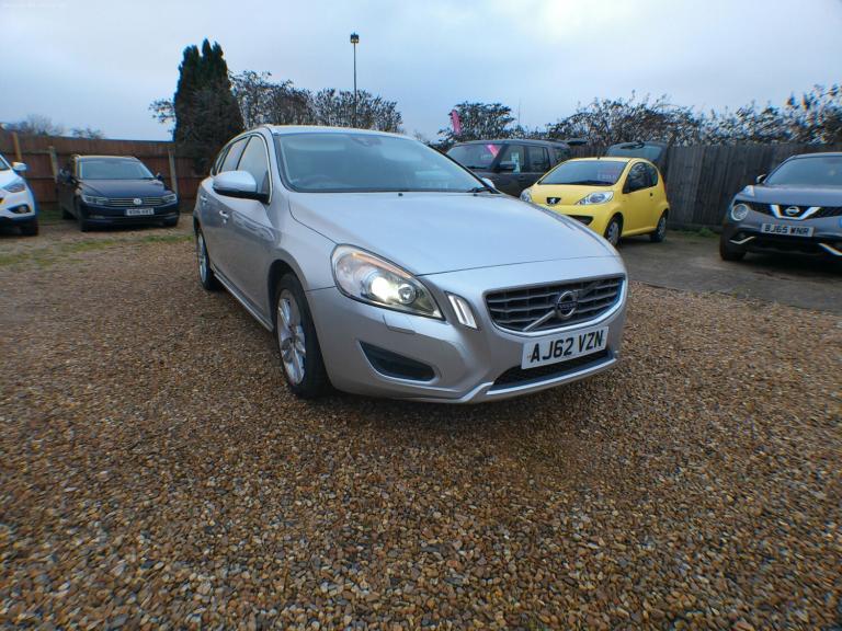 2013 Volvo V60 D5 [215] SE Lux Nav 5dr Geartronic ESTATE Diesel Automatic