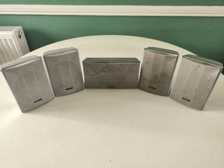 Pioneer 5 speak surround sound £10 ono