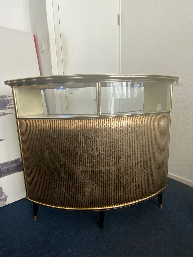 Beautiful Rare vintage 1950’s cocktail bar