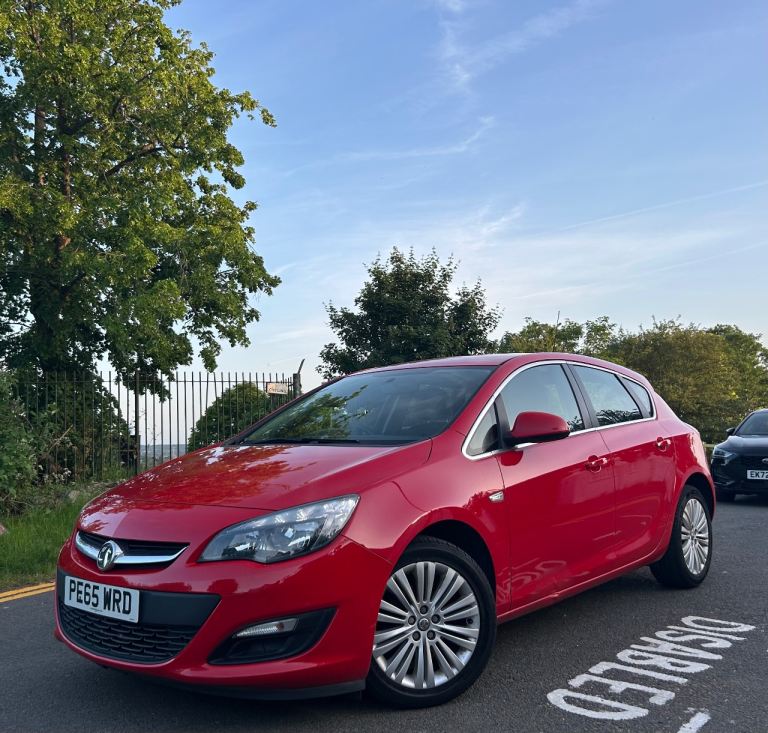 Vauxhall, ASTRA, Hatchback, 2015, Manual, 1398 (cc), 5 doors