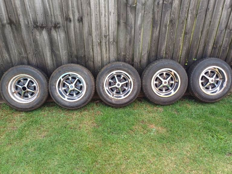 Ford chrome rostyle wheels 
