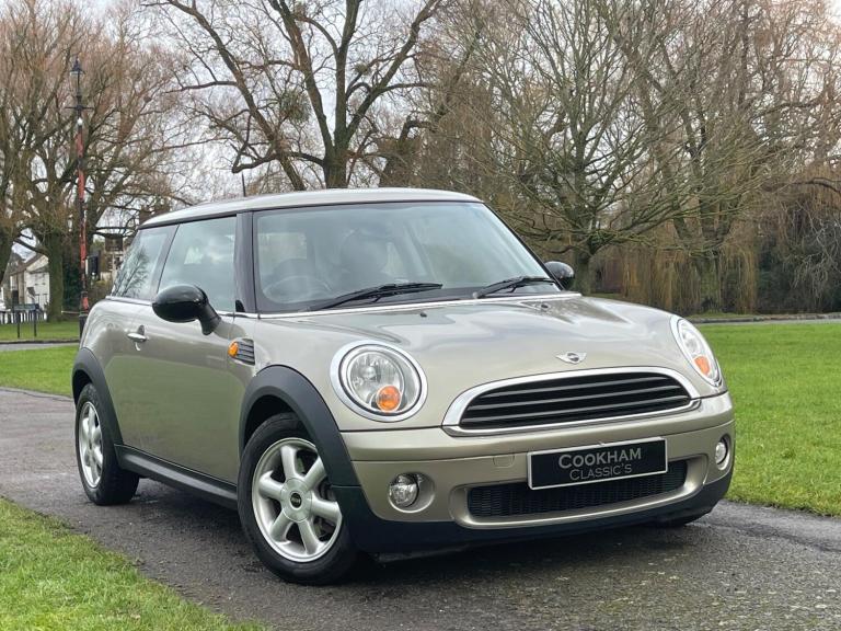 2009 MINI Hatch 1.4 One Hatchback 3dr Petrol Steptronic Euro 4 (95 ps) HATCHBACK Petrol Automatic