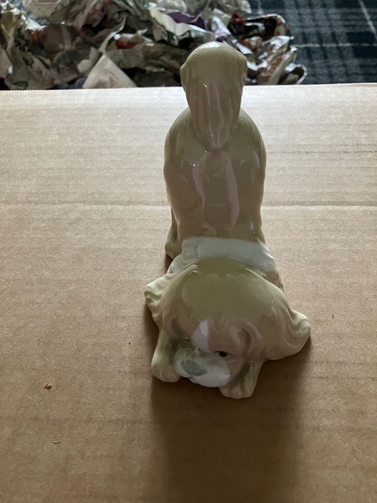 Porcelanas Miquel Requena Dog Figurine 