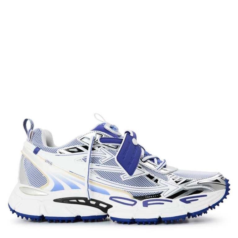 Off whites be right back 