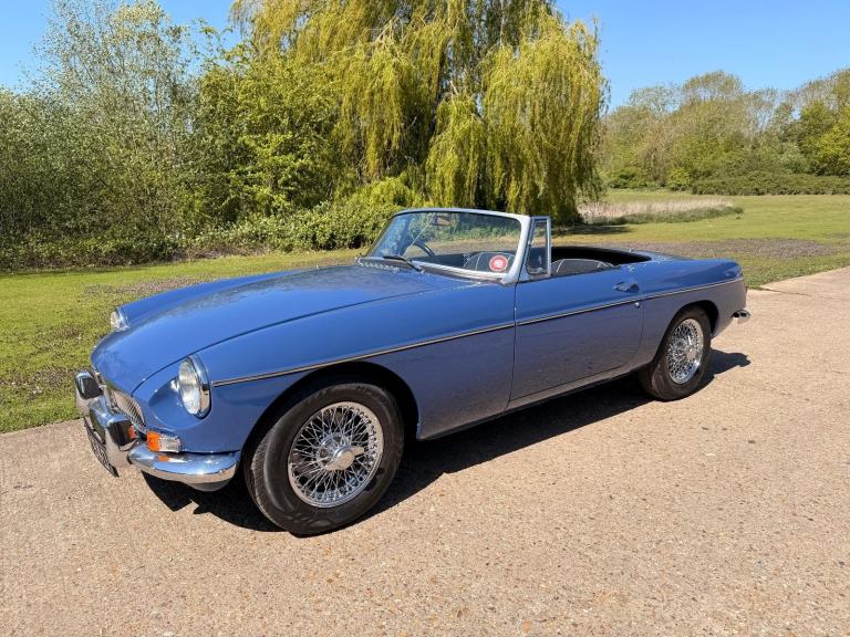 1966 (D) MGB Roadster 1.8 - Chrome Wires