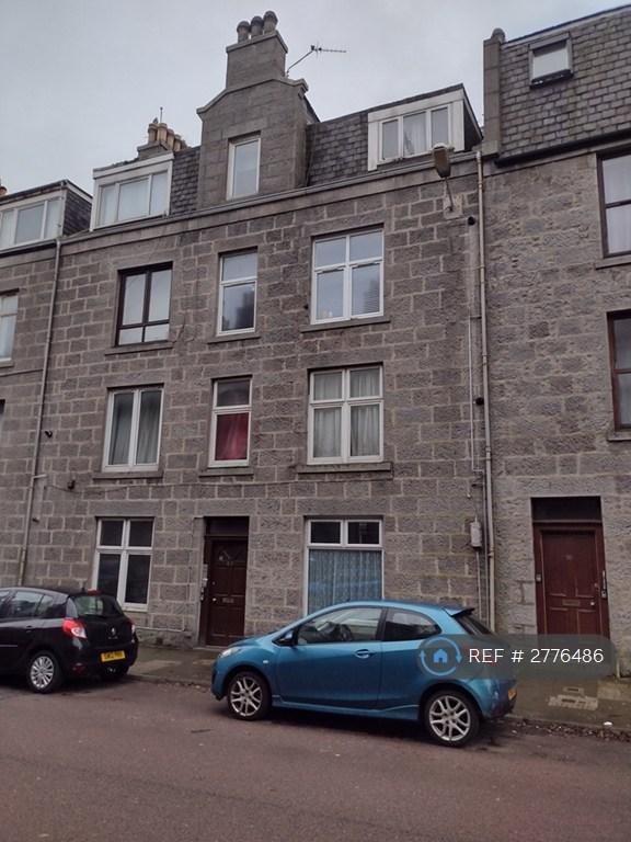 1 bedroom flat in Urquhart Road, Aberdeen, AB24 (1 bed) (#2776486)