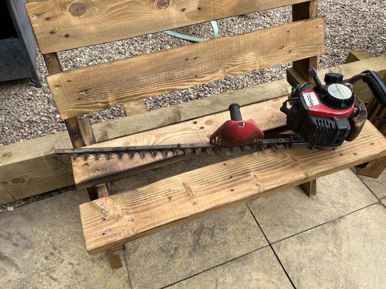 Lawnflite Petrol Hedge Trimmer 