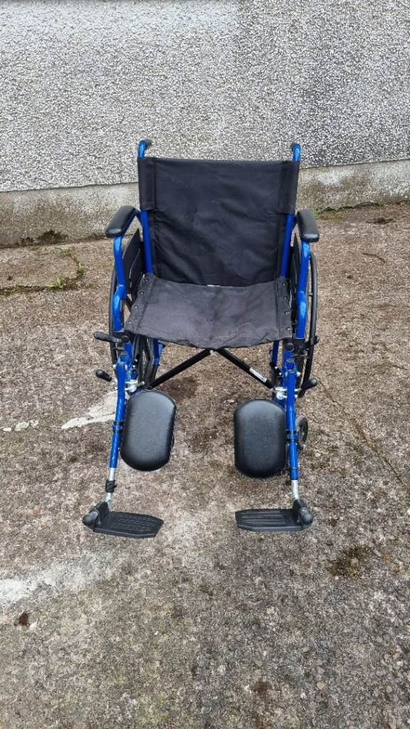 Drive Medical Blue streak Wheelchair - Blue, Good Condition