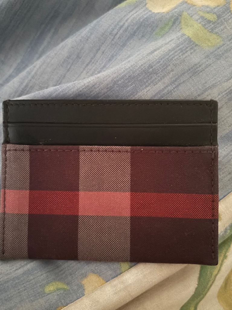 Burberry Multicoloured Plaid Card Holder – Good Condition