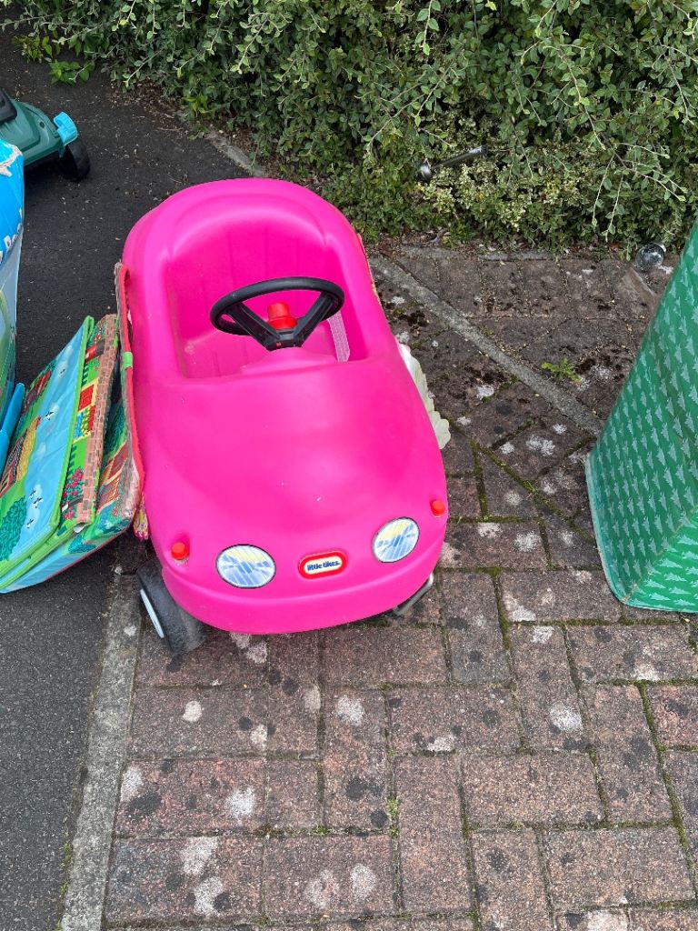 Little Tikes Pink Cozy Coupe Ride-On Car – Good Condition
