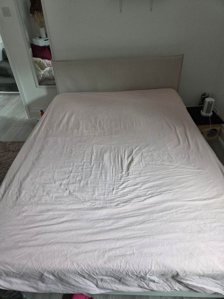 Double bed Kleppstad