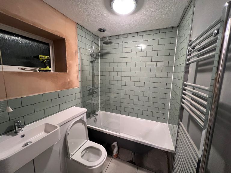 £35sqm | CALL MR TILER TODAY FOR ANY TYPE OF TILING JOB | ON REASONABLE PRICE