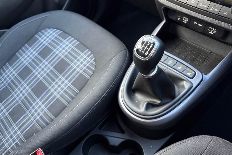 2024 Hyundai i10 1.2 Premium Euro 6 (s/s) 5dr Hatchback PETROL Manual