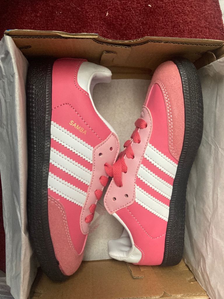 Adidas samba girls size 1 brand new