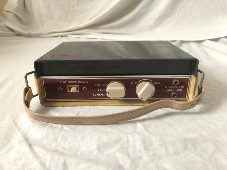 Starlite Portable RA-11, 4 Transistor Reel to Reel Tape Recorder