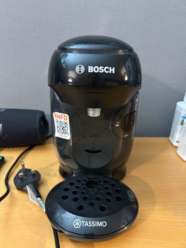 Bosch coffee machine. Free to go!