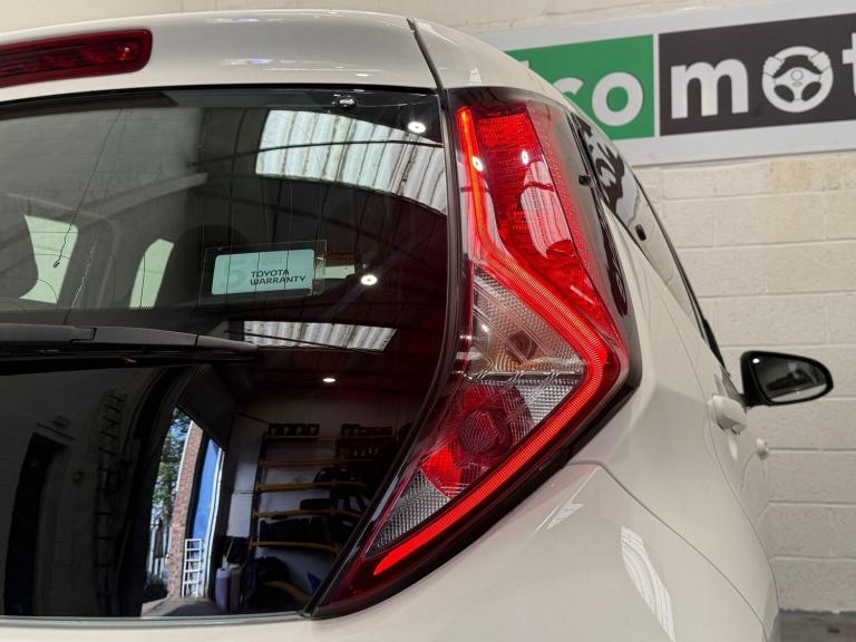 2019 Toyota AYGO 1.0 VVT-i x-play x-shift Euro 6 5dr HATCHBACK Petrol Automatic