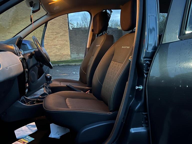 2015 Dacia Duster 1.5 dCi 110 Laureate 5dr HATCHBACK Diesel Manual