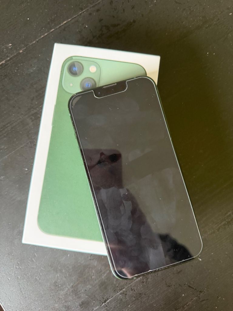 Apple iPhone 13 (Green) – Unlocked, Like New
